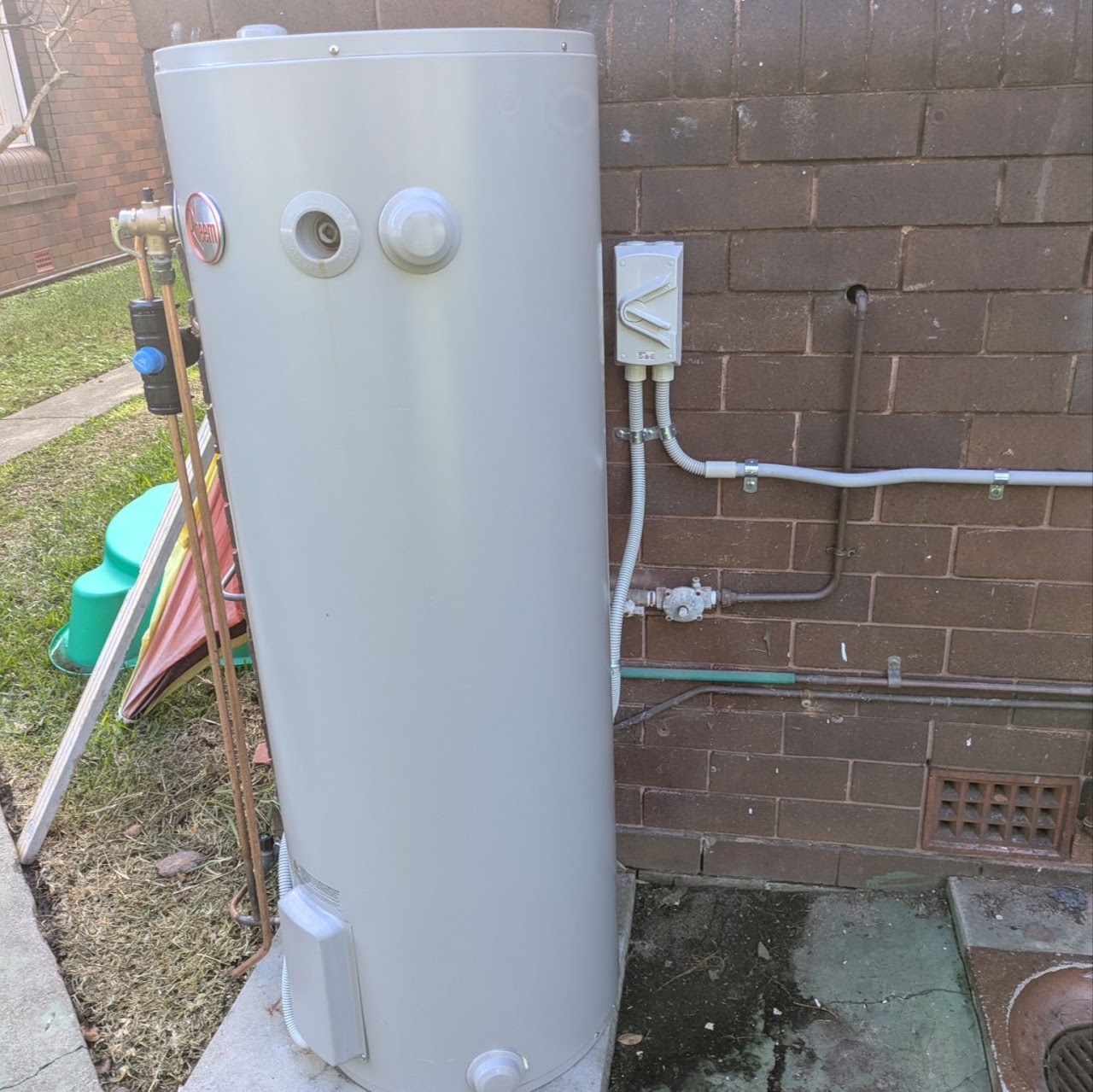 Professional electrical work 15